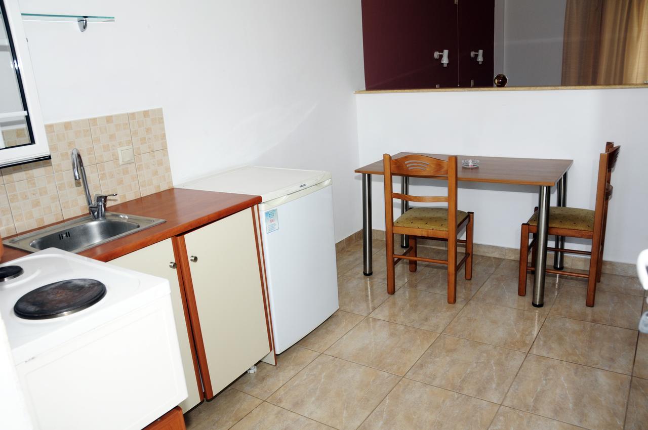 Apartments Hotel Alexandros 阿尔库季岛 外观 照片
