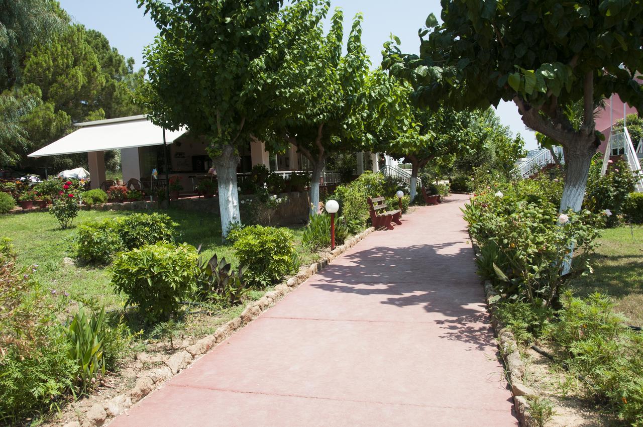 Apartments Hotel Alexandros 阿尔库季岛 外观 照片